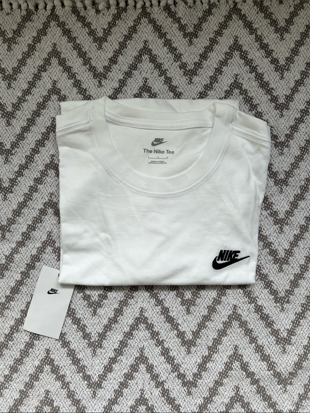 NWT Nike White Crew Tee